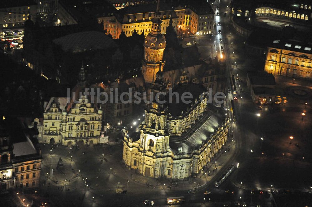 Dresden bei Nacht von oben - Katholische Hofkirche Dresden bei Nacht