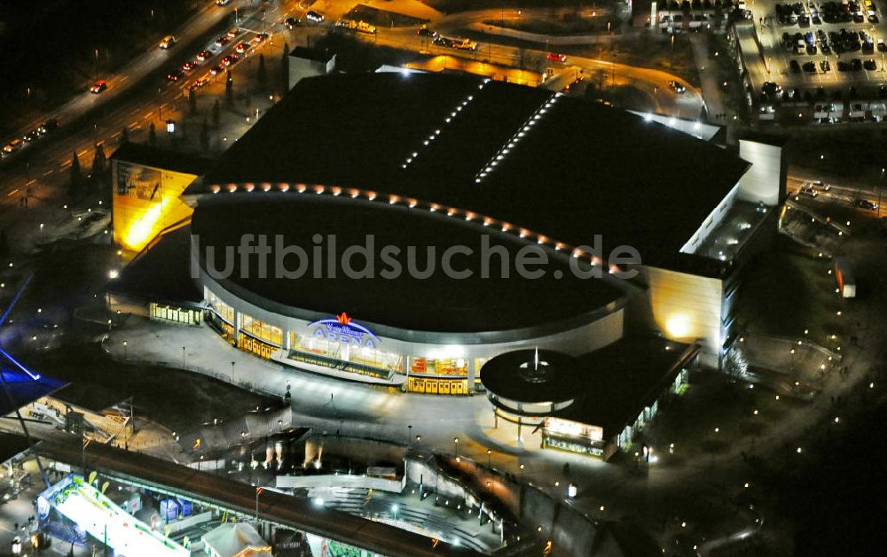 Nachtluftbild Oberhausen - König-Pilsener Arena in der Neuen Mitte Oberhausen bei Nacht