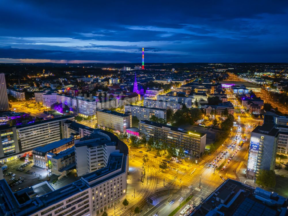 Chemnitz bei Nacht von oben - Nachtluftbild Kreuzung in Chemnitz im Bundesland Sachsen, Deutschland