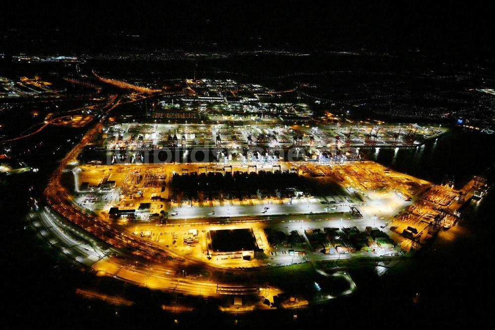 Hamburg bei Nacht aus der Vogelperspektive: Nachtluftbild Logistics Container Terminal Burchardkai am Hamburger Hafen in Hamburg