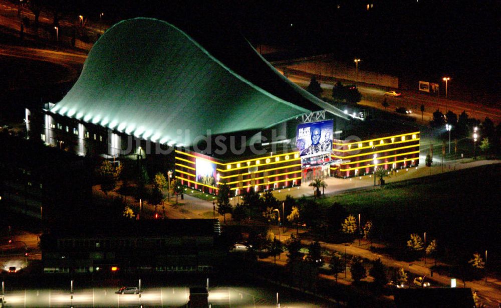 Nacht-Luftaufnahme Oldenburg - Metronom Theater bei Nacht