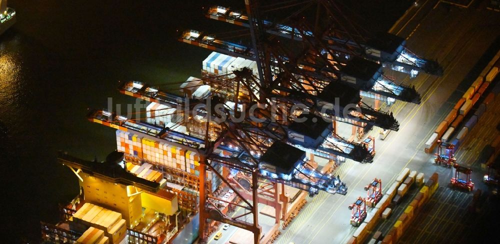 Nachtluftbild Hamburg - Nacht- Beleuchtung des Areales Hamburger Hafen der HHLA in Hamburg