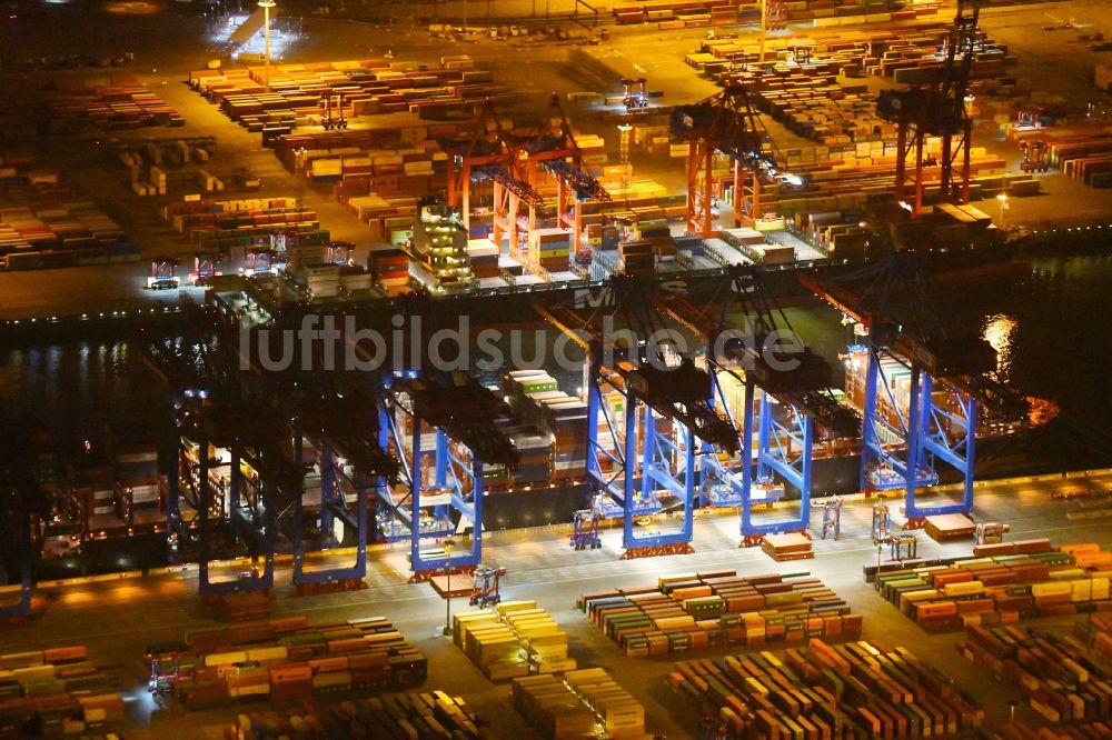 Hamburg bei Nacht von oben - Nacht- Beleuchtung des Areales Hamburger Hafen der HHLA in Hamburg