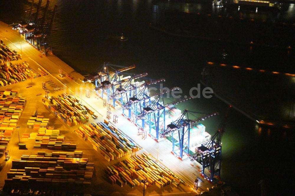 Hamburg bei Nacht von oben - Nacht- Beleuchtung des Areales Hamburger Hafen der HHLA in Hamburg