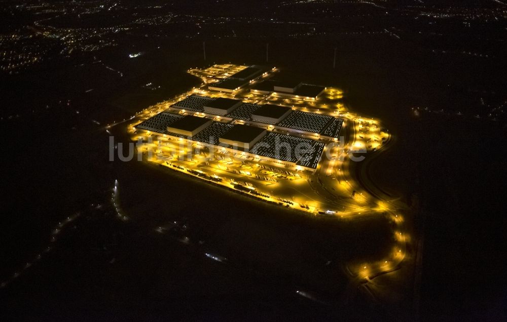 Nachtluftbild Dortmund - Nacht- Luftbild der Europazentrale Logistikzentrum IKEA in Dortmund im Bundesland Nordrhein-Westfalen