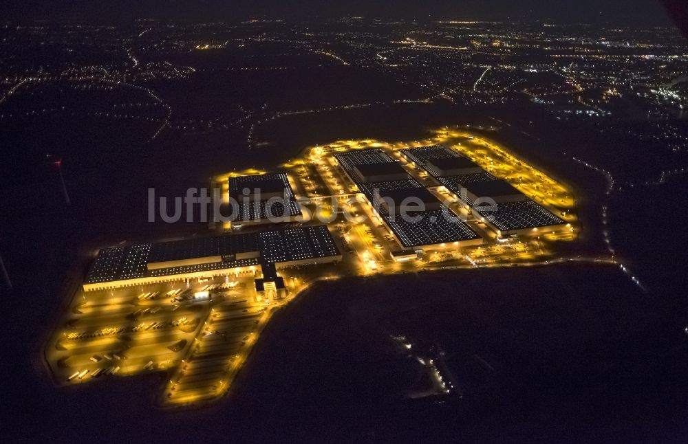 Dortmund bei Nacht von oben - Nacht- Luftbild der Europazentrale Logistikzentrum IKEA in Dortmund im Bundesland Nordrhein-Westfalen