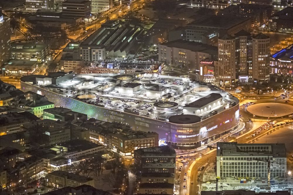 Nacht-Luftaufnahme Essen - Nachtaufnahme Einkaufszentrum Limbecker Platz der ECE in Essen im Bundesland Nordrhein-Westfalen