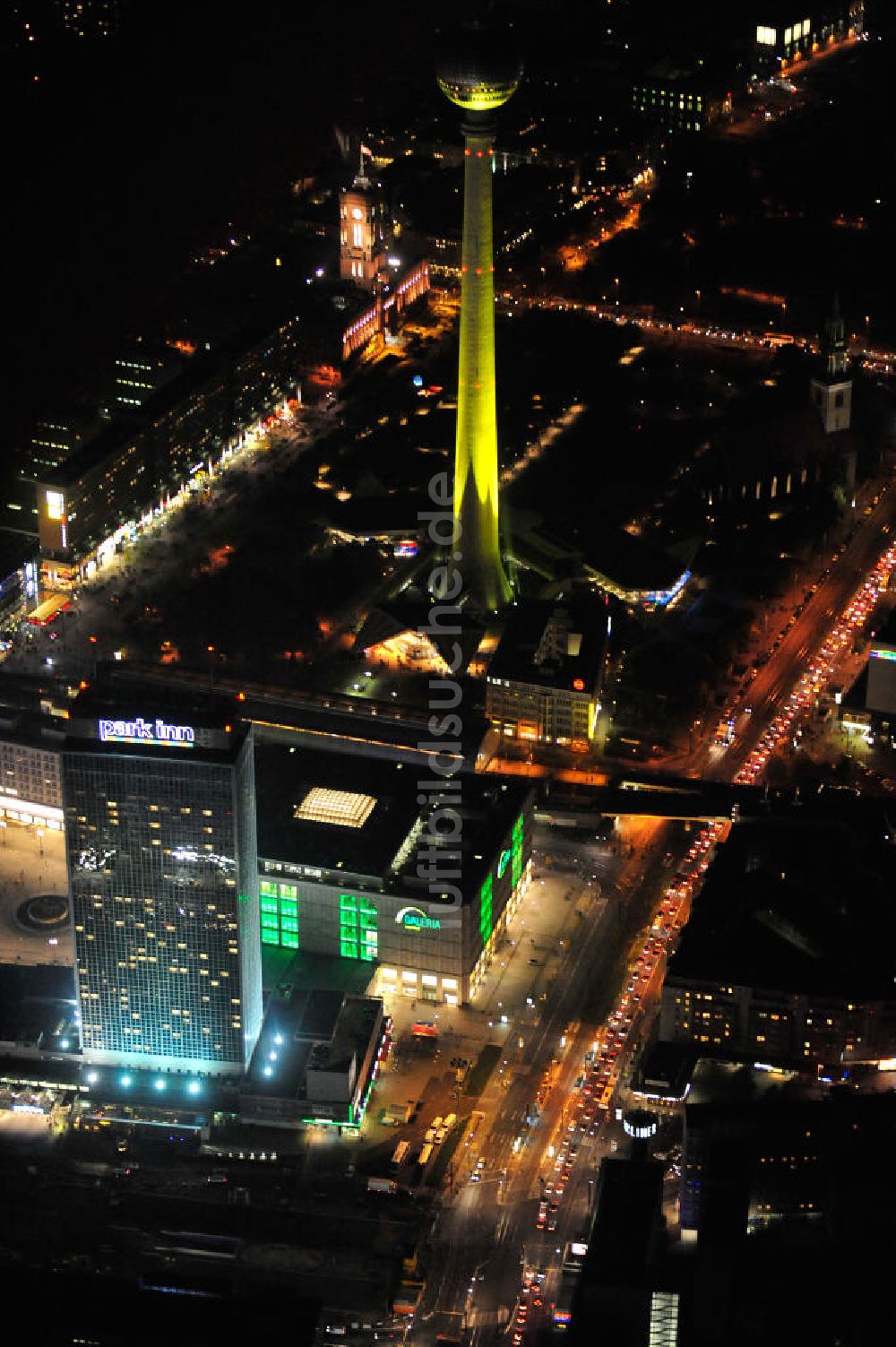 Nachtluftbild Berlin - Nachtaufnahme / Night Shot Berlin Alexanderplatz