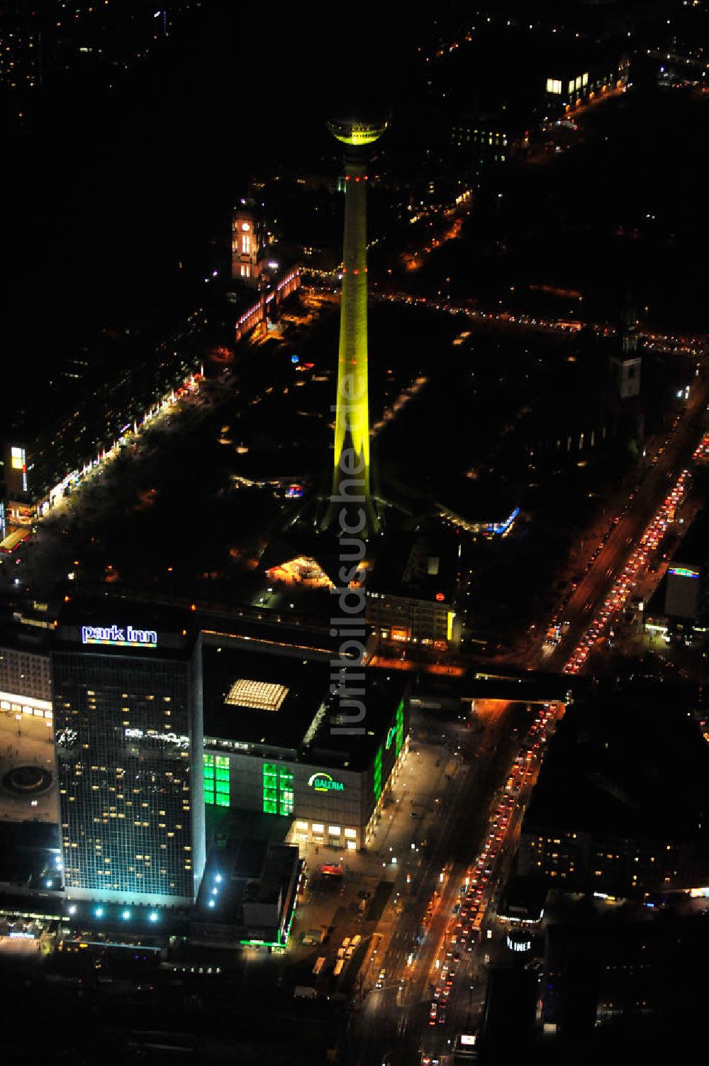 Nacht-Luftaufnahme Berlin - Nachtaufnahme / Night Shot Berlin Alexanderplatz