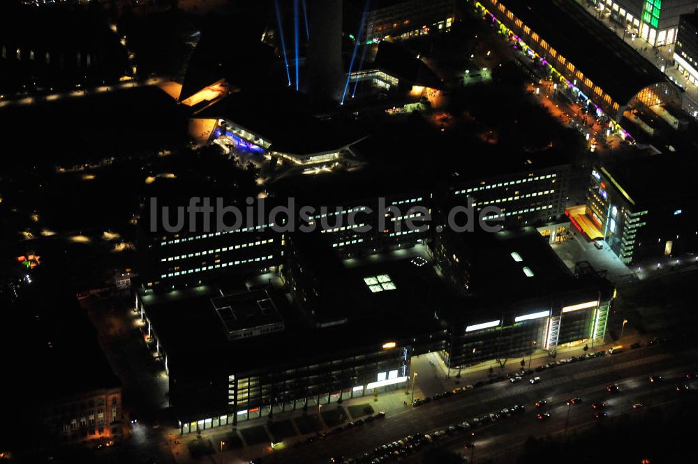 Nacht-Luftaufnahme Berlin - Nachtaufnahme / Night shot Berlin Rathauspassagen