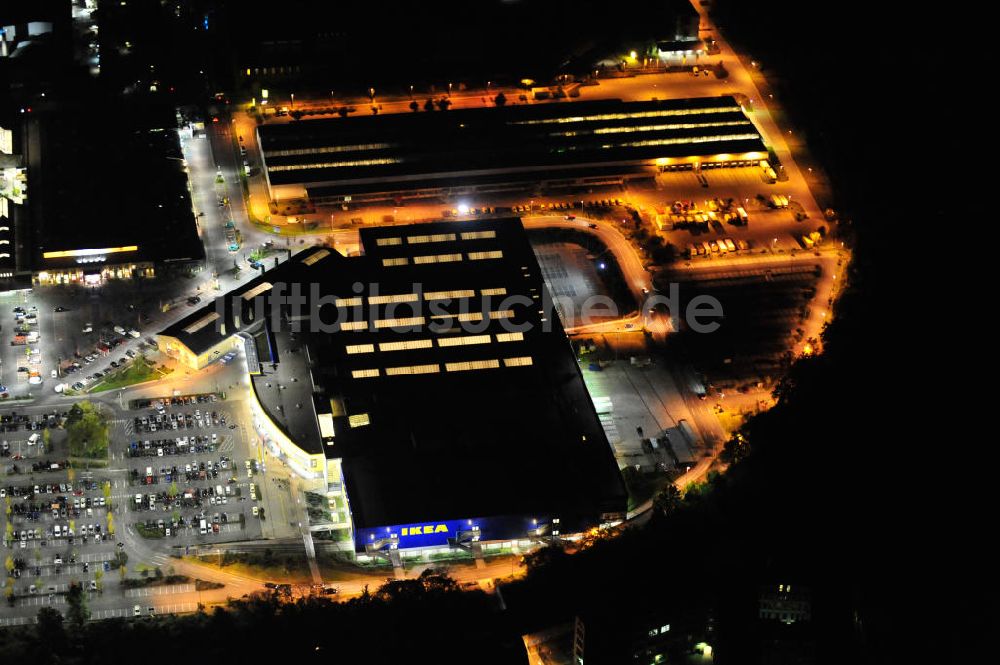 Nachtluftbild Berlin - Nachtaufnahme / Night shot Ikea Berlin-Tempelhof