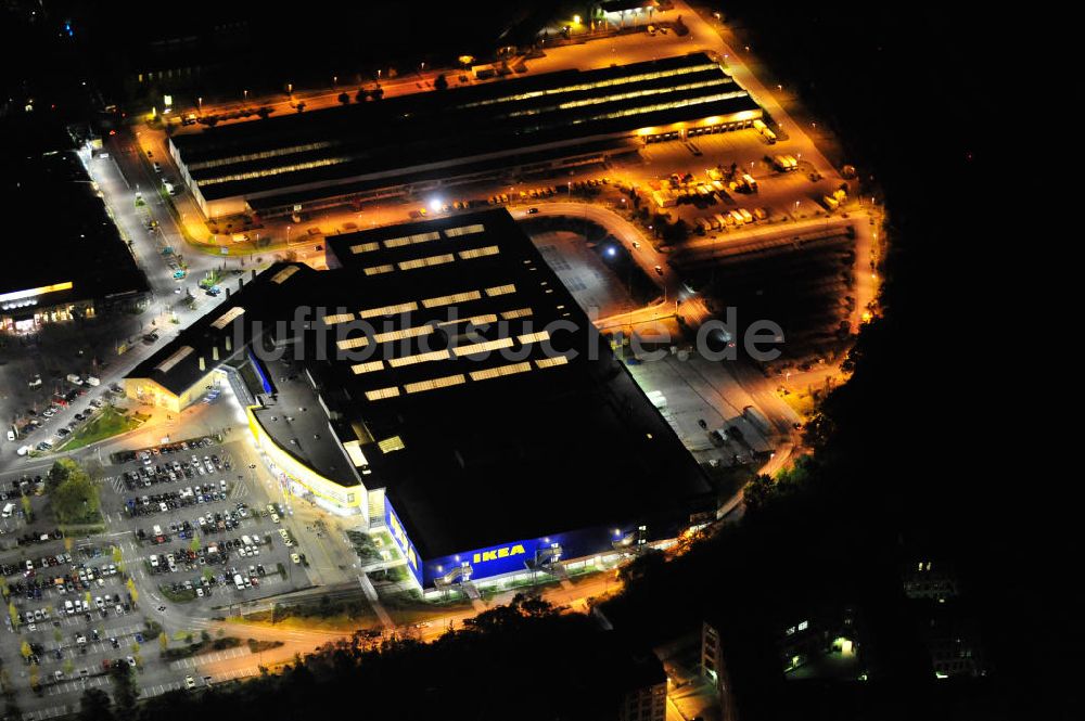 Nacht-Luftaufnahme Berlin - Nachtaufnahme / Night shot Ikea Berlin-Tempelhof