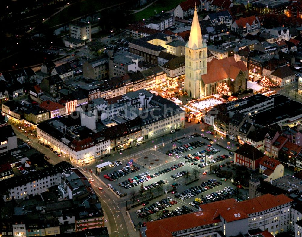 Nachtluftbild Hamm - Nachtaufnahme Stadtzentrum und Innenstadt in Hamm in Nordrhein-Westfalen