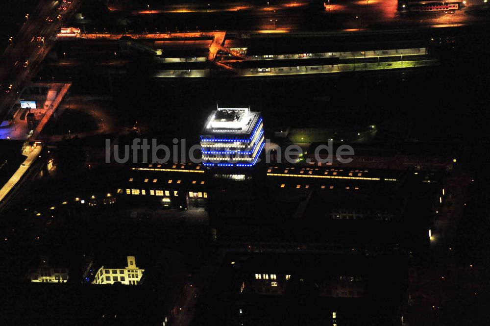 Nachtluftbild Berlin - Oberbaum City Berlin-Friedrichshain bei Nacht / at nigth