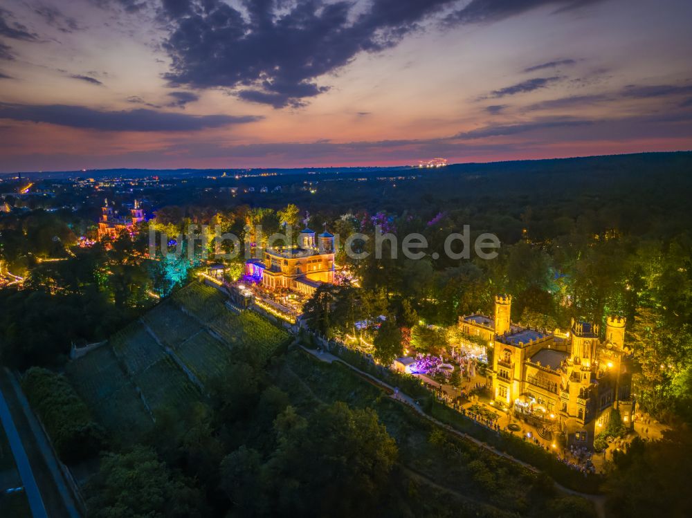 Nachtluftbild Dresden - Nachtluftbild Palais des Schloss Albrechtsberg in Dresden im Bundesland Sachsen, Deutschland