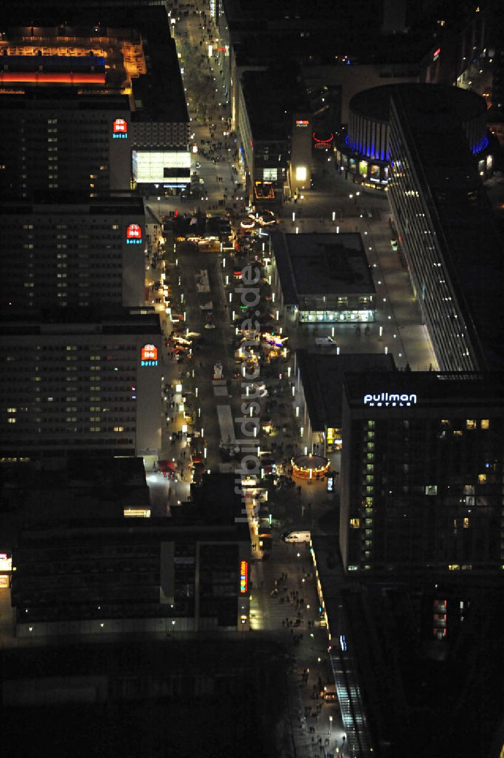 Nachtluftbild Dresden - Prager Straße Dresden bei Nacht