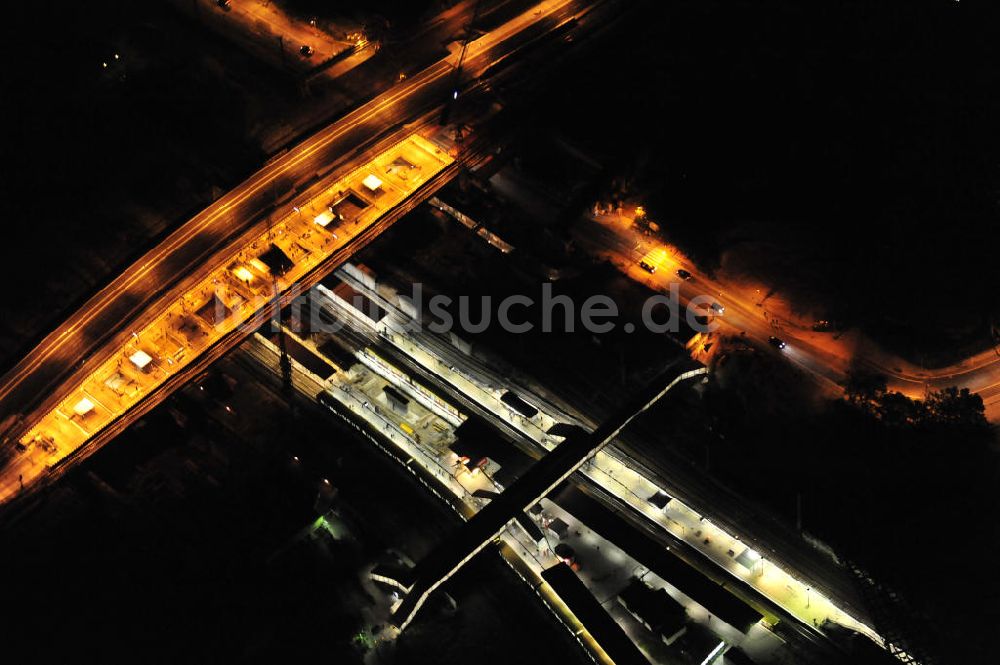 Berlin bei Nacht von oben - S-Bahnhof / station Berlin-Ostkreuz bei Nacht / at night