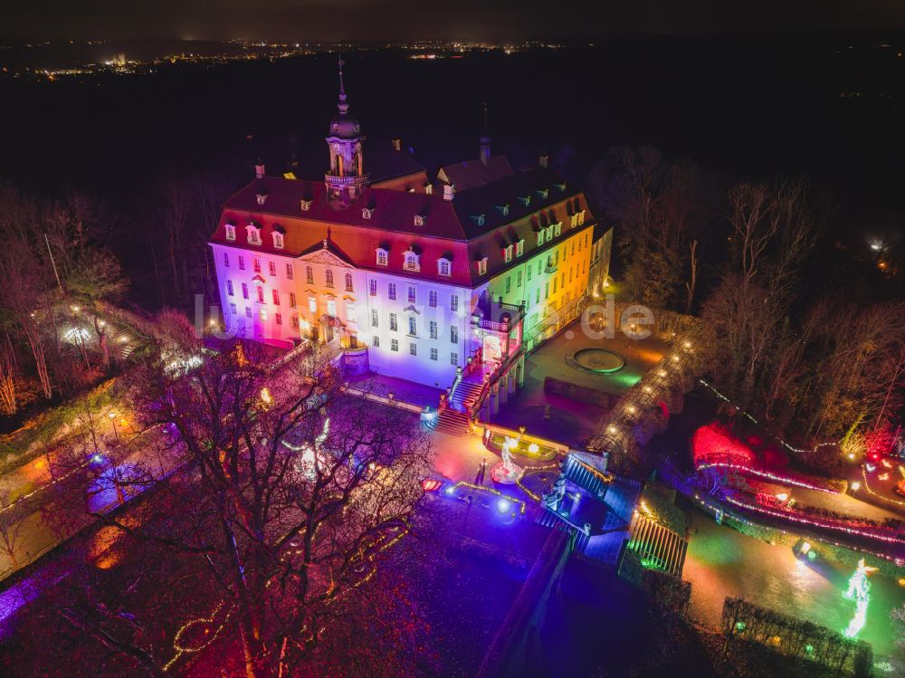 Nacht-Luftaufnahme Lichtenwalde - Nachtluftbild Schloss Schloss und Park Lichtenwalde in Lichtenwalde im Bundesland Sachsen, Deutschland