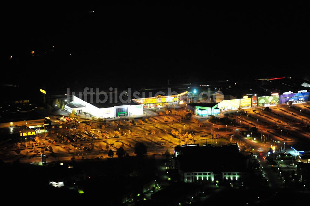 Nachtluftbild Schönefeld OT Waltersdorf - Schönefeld bei Nacht / Night shot Gewerbepark Waltersdorf