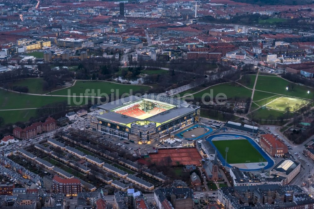 Nachtluftbild Kopenhagen Nachtluftbild Sportstatten Gelande Der Arena Des Stadion F C Kobenhavn An Der Per Henrik Lings