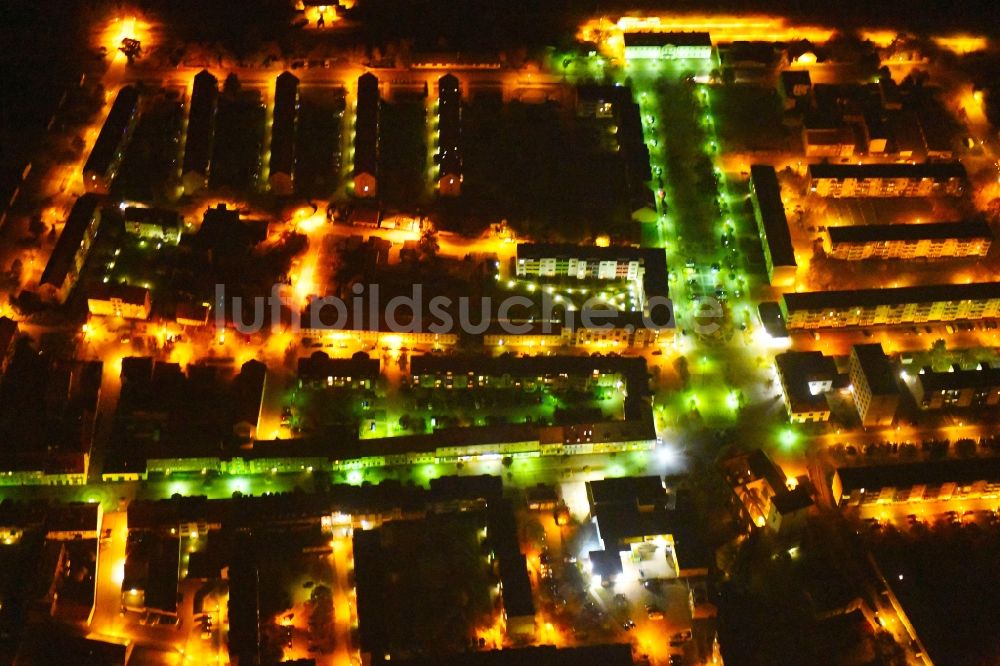 Wriezen bei Nacht aus der Vogelperspektive: Nachtluftbild Stadtansicht des Innenstadtbereiches in Wriezen im Bundesland Brandenburg, Deutschland