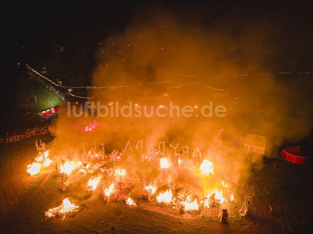 Nachtluftbild Radebeul - Nachtluftbild Veranstaltungsgelände HERBST- und WEINFEST in Radebeul im Bundesland Sachsen, Deutschland