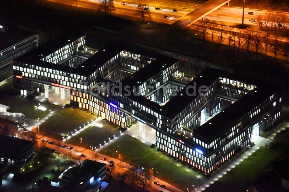 Nachtluftbild München - Nachtluftbild vom Büro- und Geschäftshaus 88north im Stadtteil Moosach in München im Bundesland Bayern