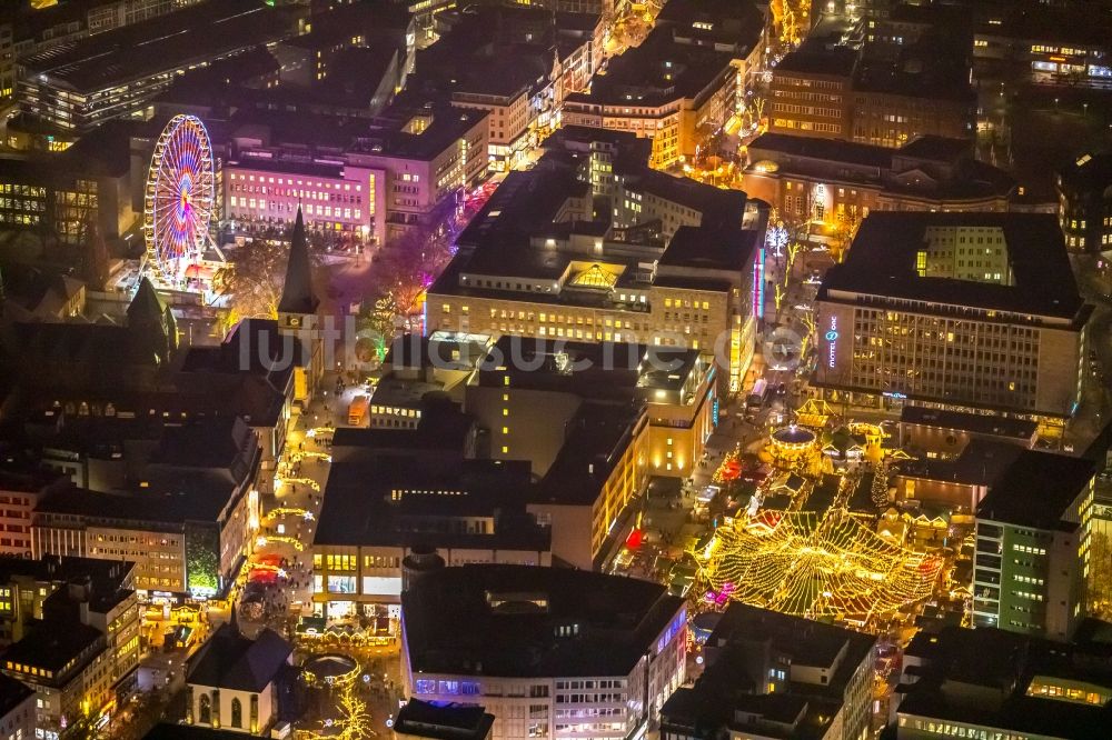 Nachtluftbild Essen - Nachtluftbild Weihnachtsmarkt- Veranstaltungsgelände in Essen im Bundesland Nordrhein-Westfalen, Deutschland