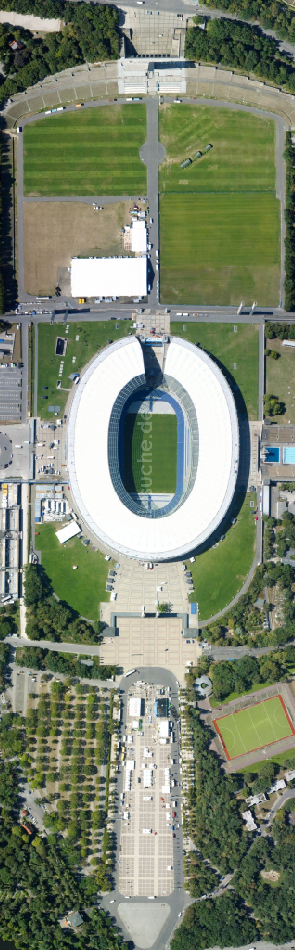 Senkrecht-Luftbild Berlin - Senkrechtluftbild Arena des Stadion Olympiastadion in Berlin