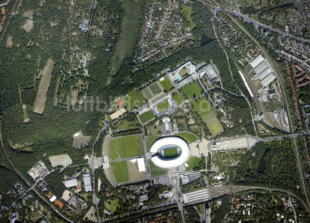 Senkrecht-Luftbild Berlin - Senkrechtluftbild Arena des Stadion Olympiastadion in Berlin