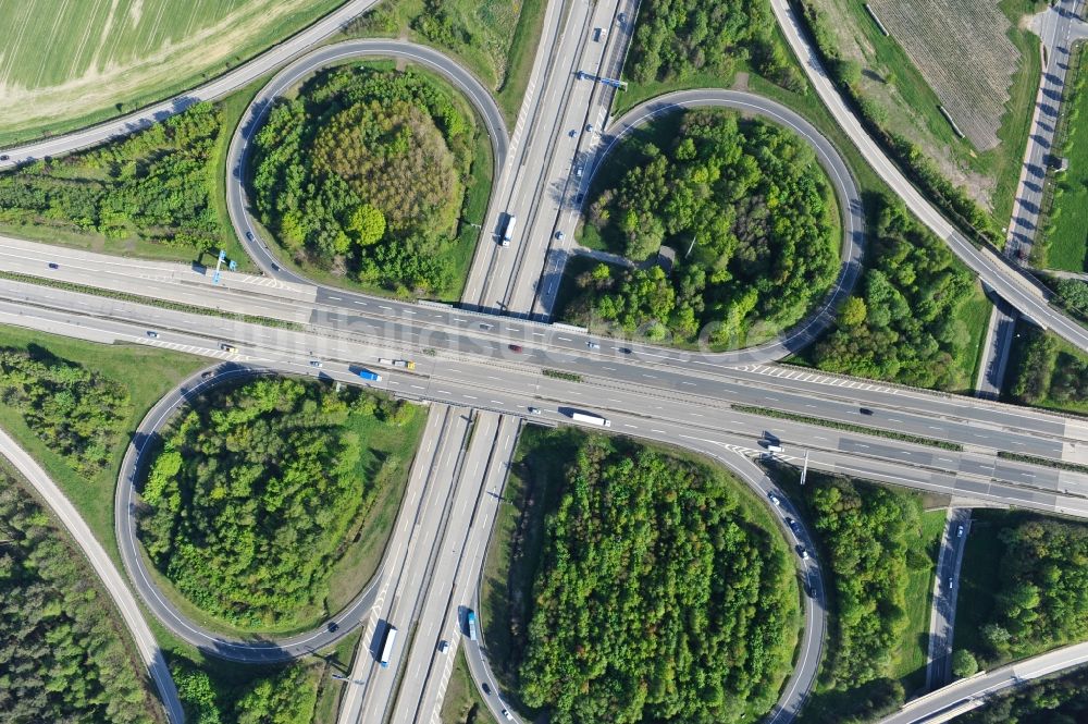 Senkrecht-Luftbild Hermsdorf - Senkrechtluftbild Autobahnkreuz der BAB A4 und A9 Hermsdorfer Kreuz in Hermsdorf im Bundesland Thüringen, Deutschland