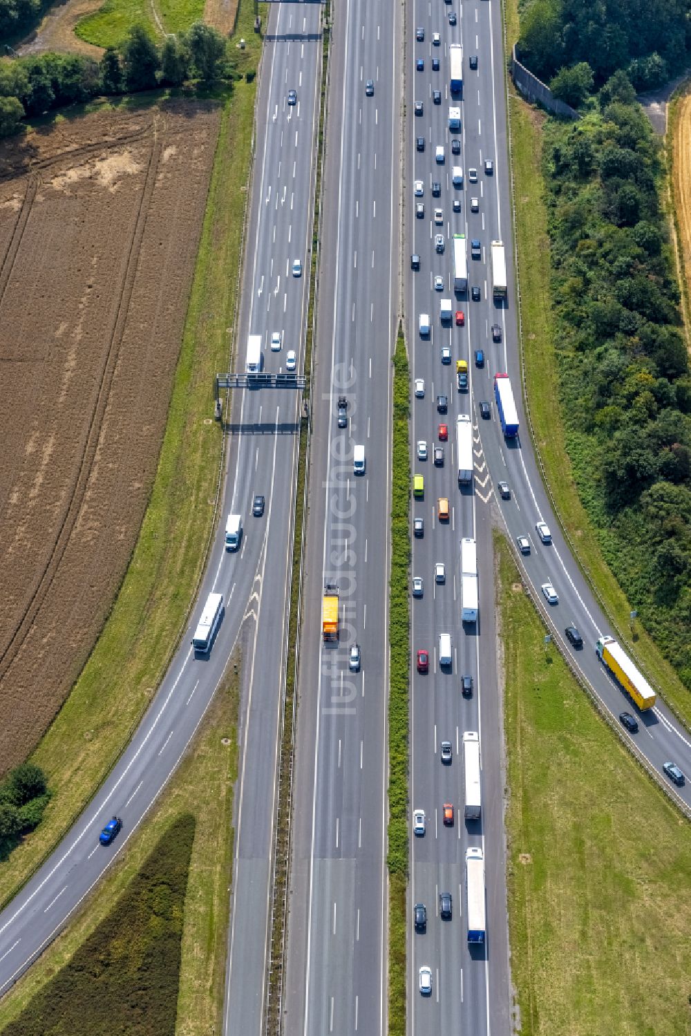 Senkrecht-Luftbild Kamen - Autobahnkreuz der BAB A1 A2 Kamener Kreuz in Kamen im Bundesland Nordrhein-Westfalen, Deutschland