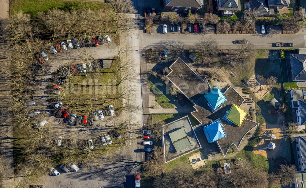 Senkrecht-Luftbild Lünen - Senkrechtluftbild Gebäude der KITA Kindertagesstätte - Kindergarten in Lünen im Bundesland Nordrhein-Westfalen, Deutschland