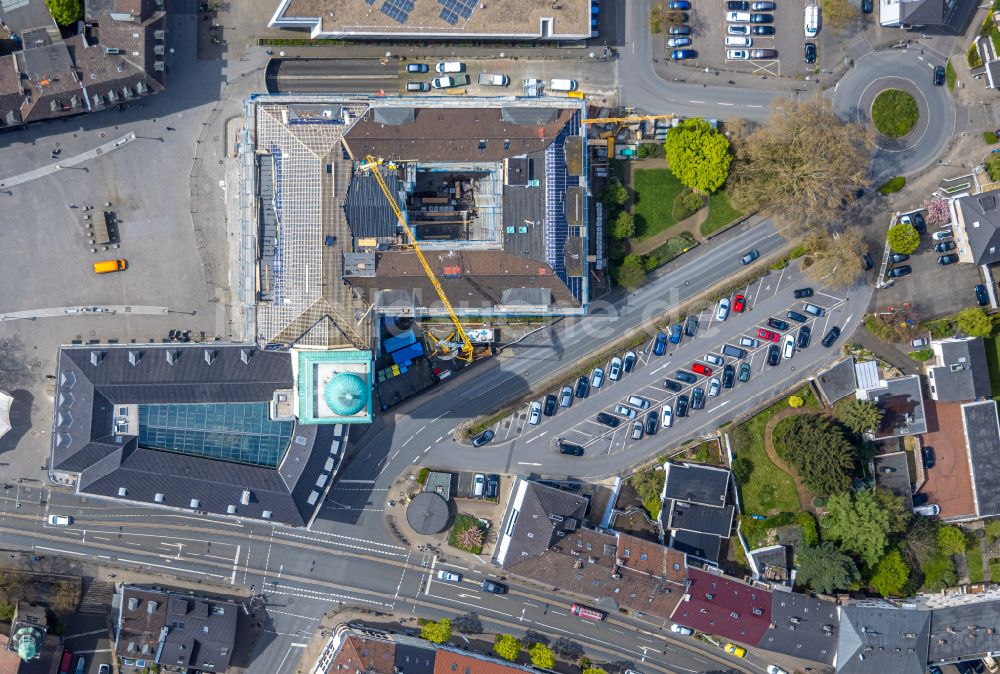 Senkrecht-Luftbild Witten - Senkrechtluftbild Gebäude der Stadtverwaltung - Rathaus am Marktplatz in Witten im Bundesland Nordrhein-Westfalen