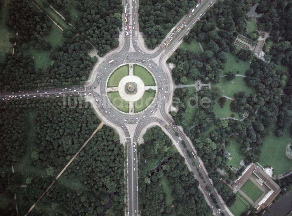 Senkrecht-Luftbild Berlin - Großer Stern im Tiergarten Berlin - Mitte historisch