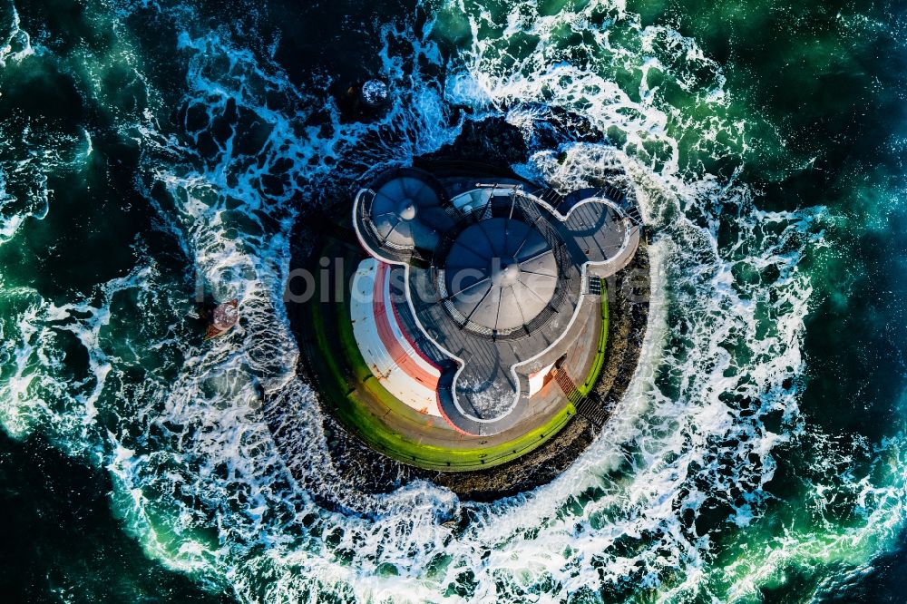 Senkrecht-Luftbild Wangerooge - Senkrechtluftbild Leuchtturm Roter Sand als historisches Seefahrtszeichen im Küstenbereich der Weser- Mündung zur Nordsee in Deutschland