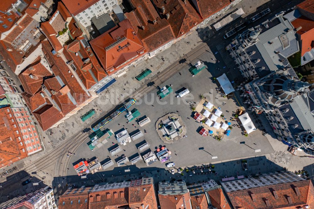 Senkrecht-Luftbild Graz - Senkrechtluftbild Platz- Ensemble Hauptplatz und Rathaus in Graz in Steiermark, Österreich