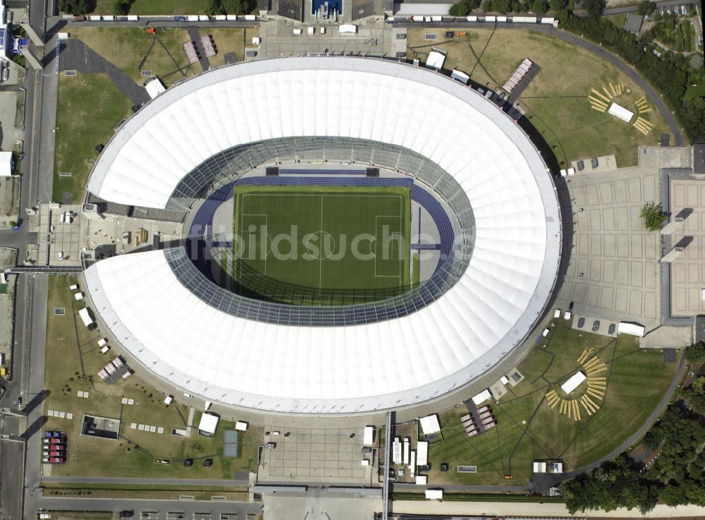 Senkrecht-Luftbild Berlin - Senkrechtaufnahme mit Blick auf das Gelände des Berliner Olympiastadions